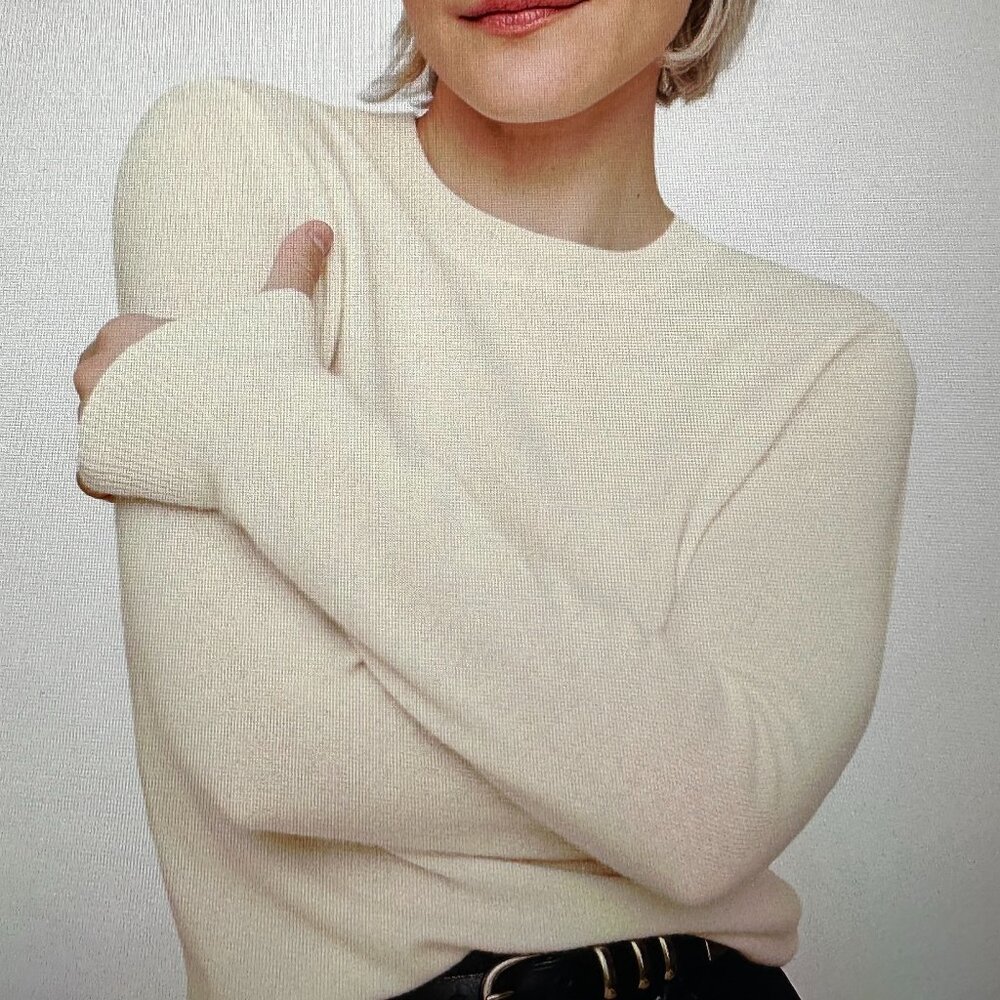 CLUB MONACO 100% CASHMERE SWEATER IN LIGHT TAN COLOR